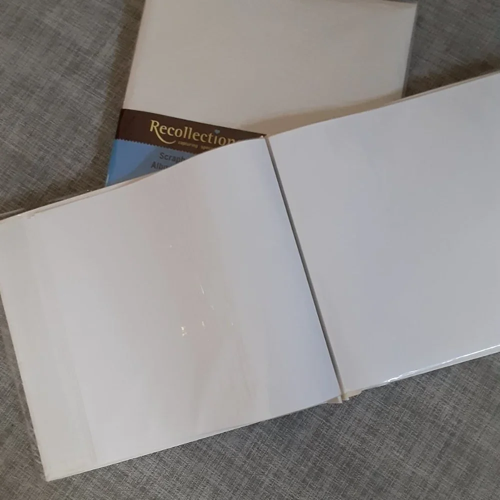 2 recollection scrap book- white